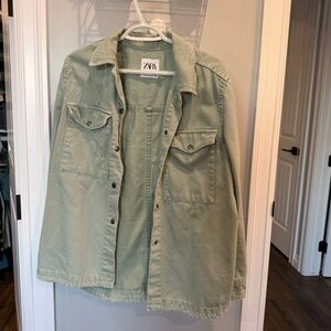 Zara Shacket Sage Small